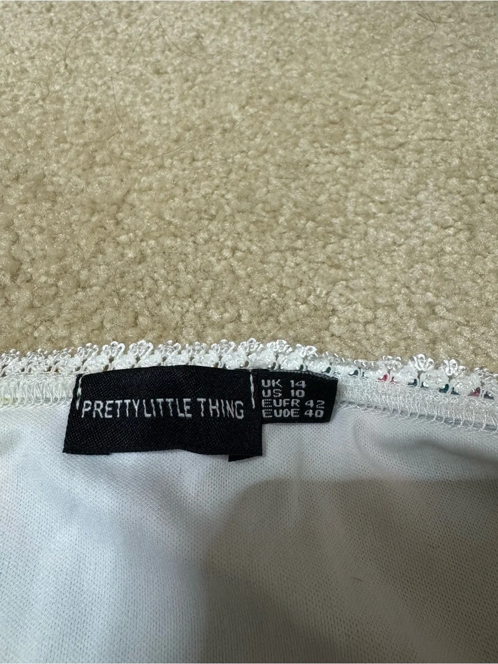 PrettyLittleThing white lined